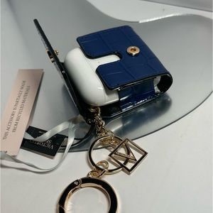 Victoria’s Secret Wireless Earbud Case - #402